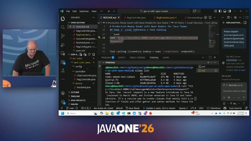 README 与终端：Demo 1 Local Inference + Tool Calling